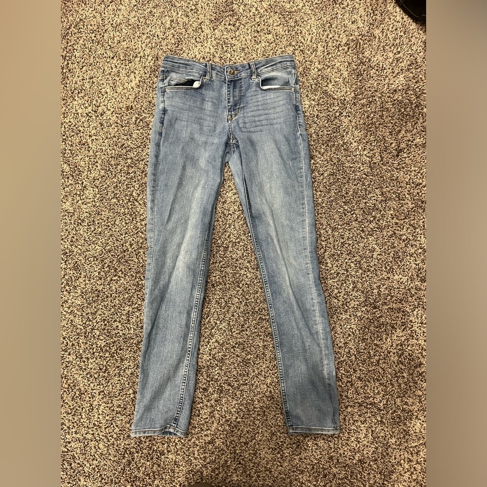 Size 6 H&M jeans